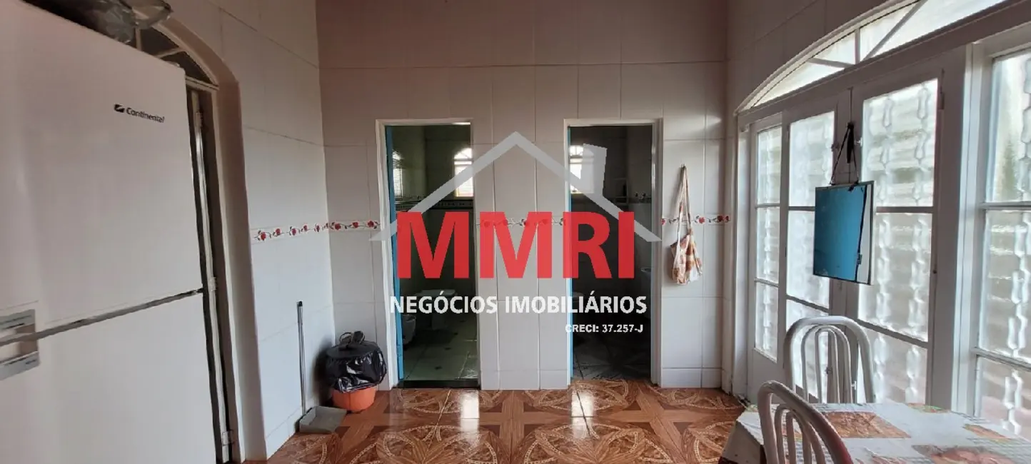 Foto 2 de Chácara com 3 quartos à venda, 230m2 em Aracoiaba Da Serra - SP