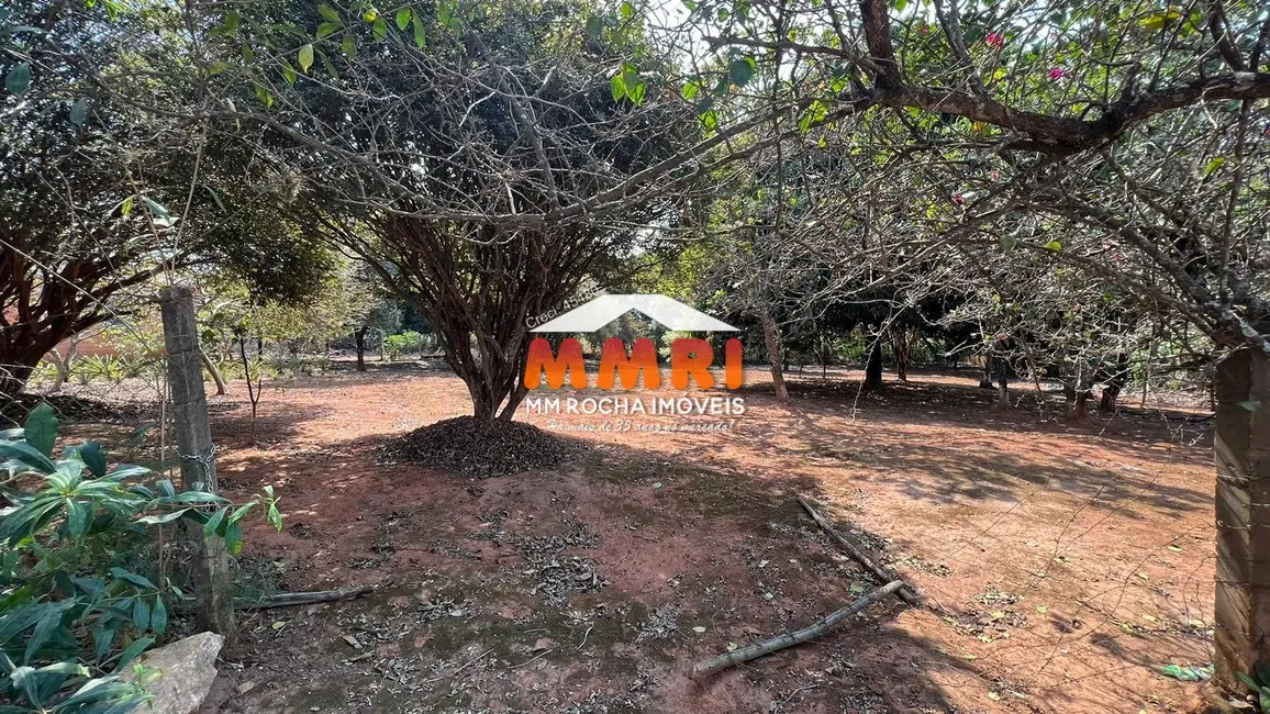 Foto 6 de Terreno / Lote à venda, 813m2 em Aracoiaba Da Serra - SP