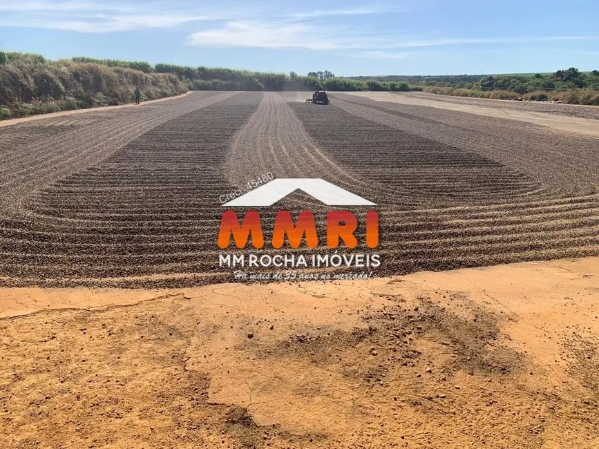 Foto 5 de Fazenda / Haras à venda, 1000m2 em Unai - MG