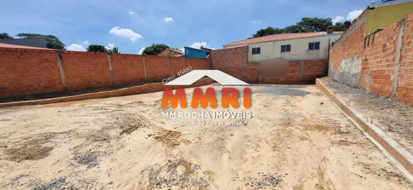Foto 3 de Terreno / Lote à venda, 250m2 em Aracoiaba Da Serra - SP