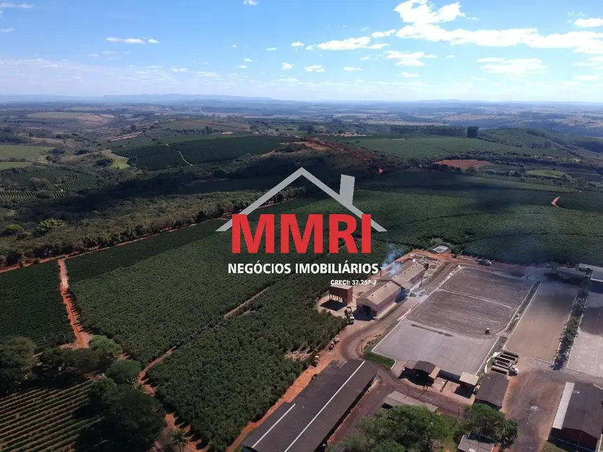 Foto 5 de Fazenda / Haras à venda, 1333m2 em Piumhi - MG