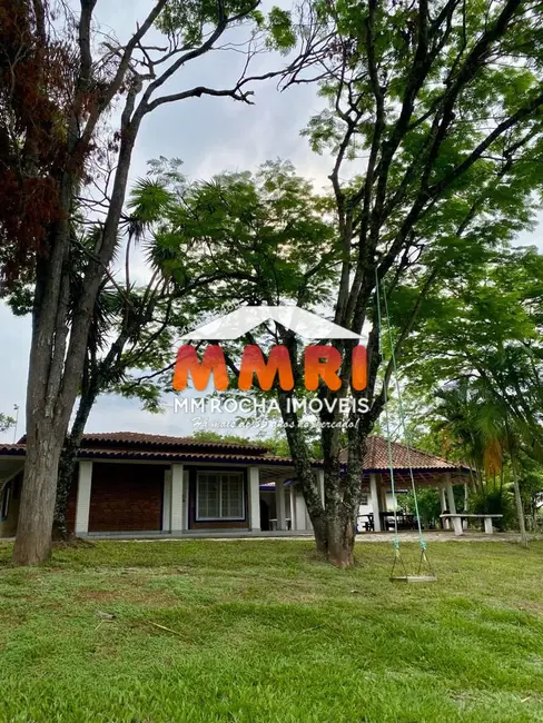 Foto 2 de Chácara com 2 quartos à venda, 400m2 em Aracoiaba Da Serra - SP