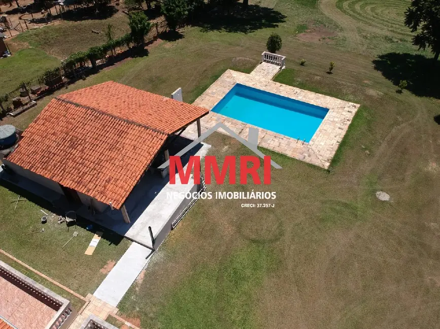 Foto 2 de Chácara com 2 quartos à venda, 80m2 em Aracoiaba Da Serra - SP