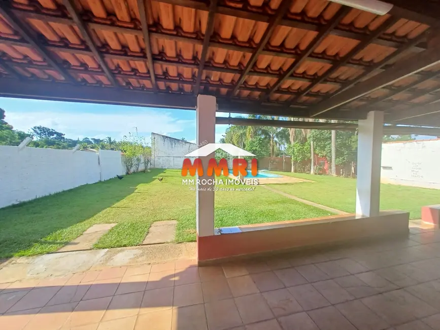 Foto 6 de Chácara com 4 quartos à venda, 300m2 em Aracoiaba Da Serra - SP