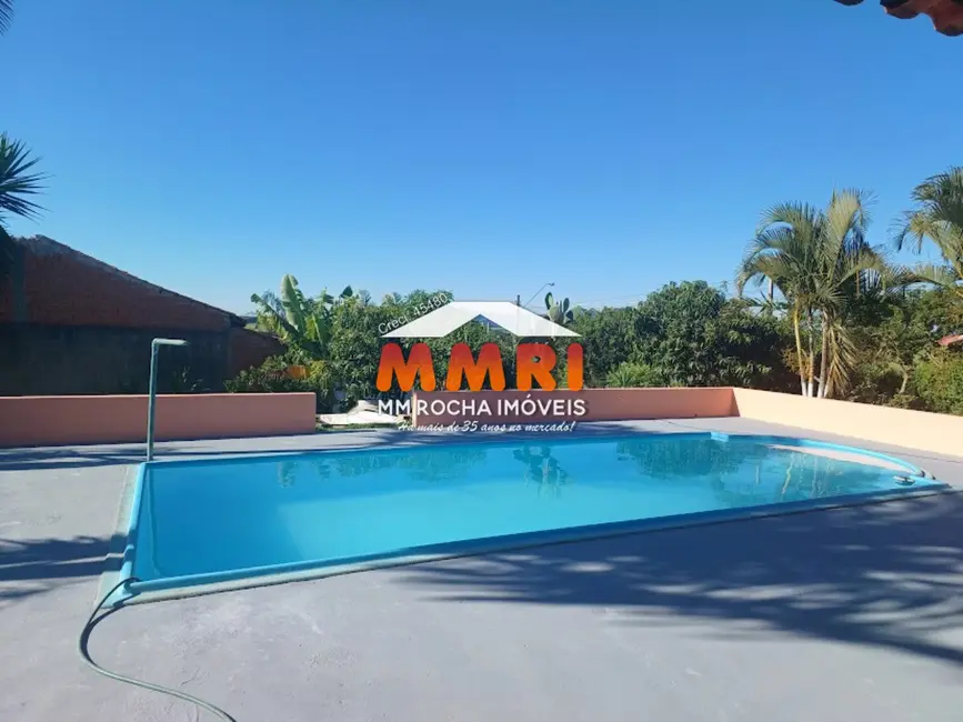 Chácara com 3 quartos à venda, 255m2 em Aracoiaba Da Serra - SP - imagem 6 Foto 6 de Chácara com 3 quartos à venda, 255m2 em Aracoiaba Da Serra - SP