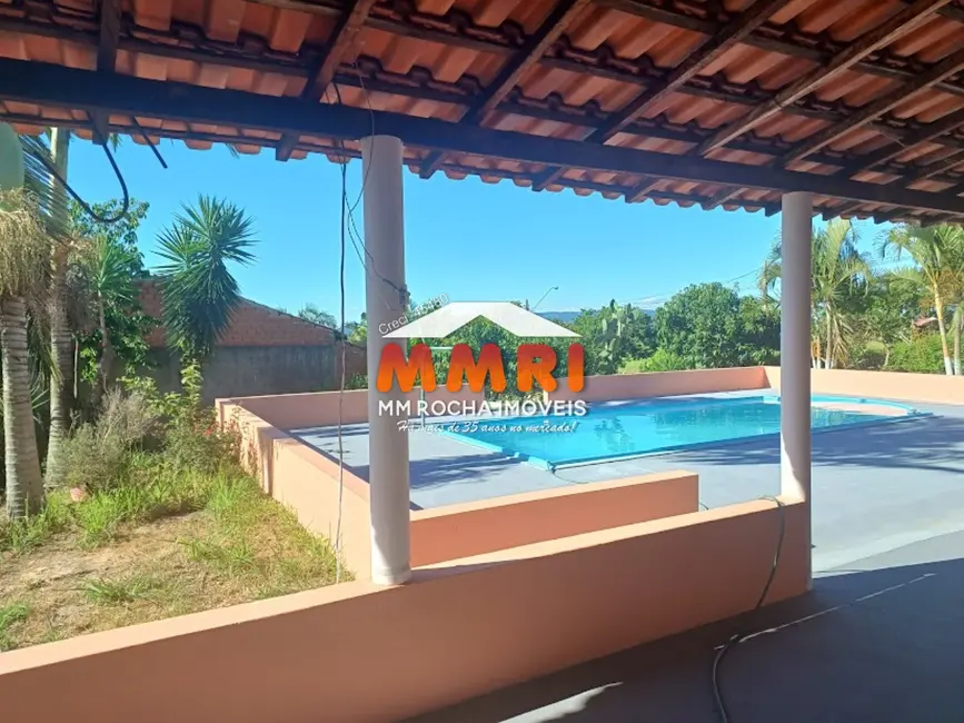 Chácara com 3 quartos à venda, 255m2 em Aracoiaba Da Serra - SP - imagem 5 Foto 5 de Chácara com 3 quartos à venda, 255m2 em Aracoiaba Da Serra - SP