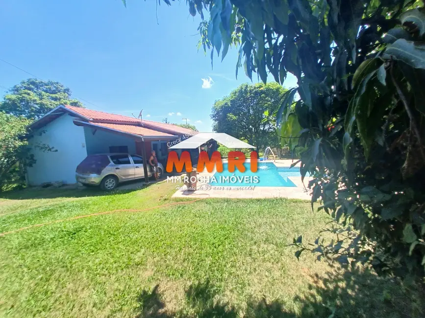 Foto 4 de Chácara com 2 quartos à venda, 190m2 em Aracoiaba Da Serra - SP