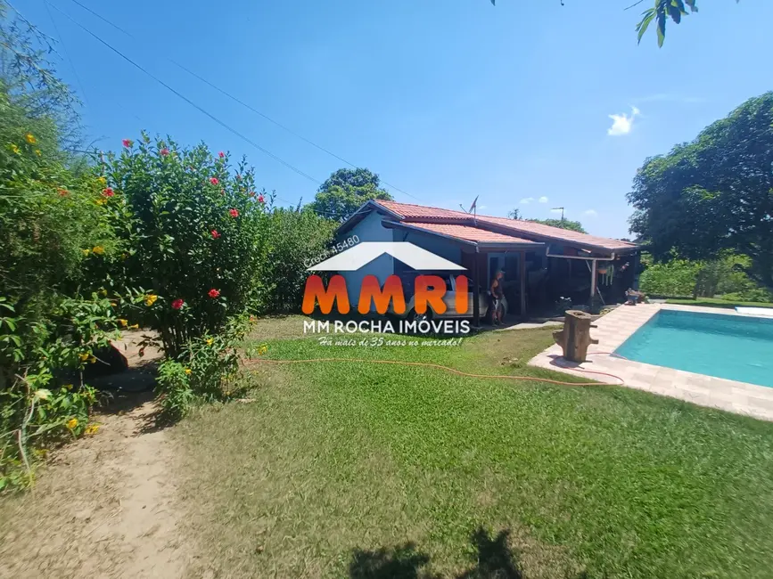 Foto 3 de Chácara com 2 quartos à venda, 190m2 em Aracoiaba Da Serra - SP