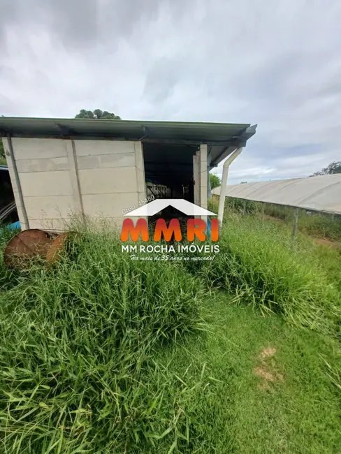 Foto 6 de Sítio / Rancho com 3 quartos à venda, 500m2 em Aracoiaba Da Serra - SP