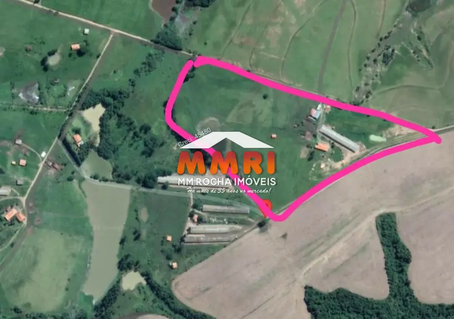 Sítio / Rancho com 3 quartos à venda em Guarei - SP - imagem 8 Foto 8 de Sítio / Rancho com 3 quartos à venda em Guarei - SP