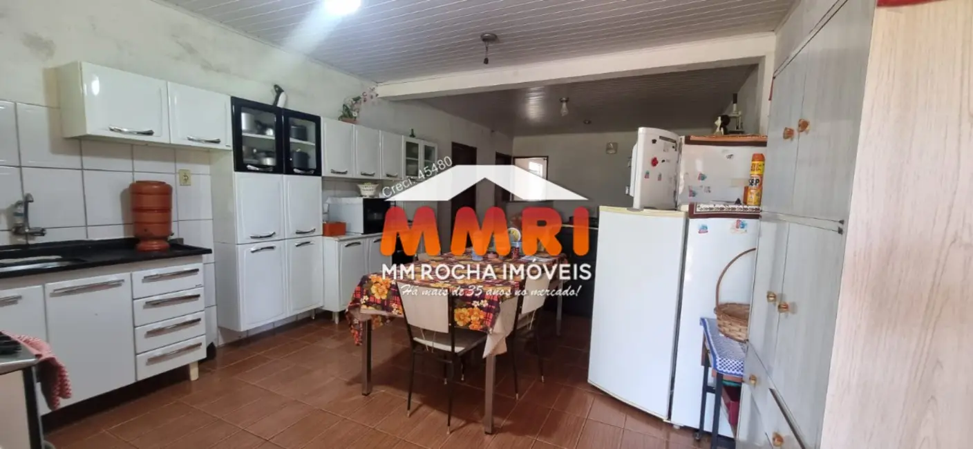 Foto 4 de Sítio / Rancho com 4 quartos à venda, 100m2 em Aracoiaba Da Serra - SP
