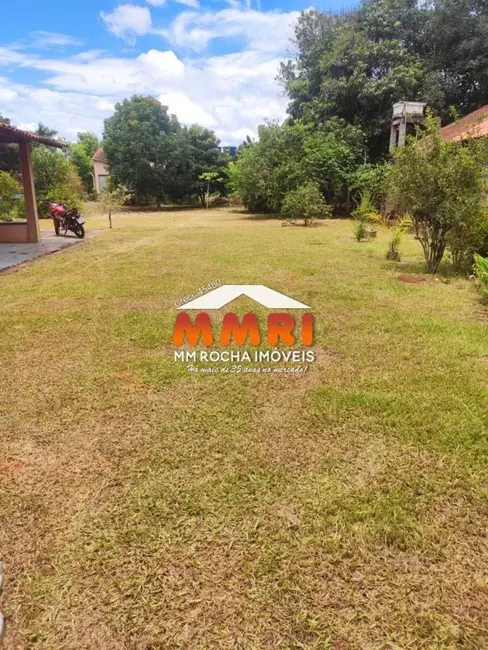 Foto 3 de Chácara com 3 quartos à venda, 200m2 em Aracoiaba Da Serra - SP