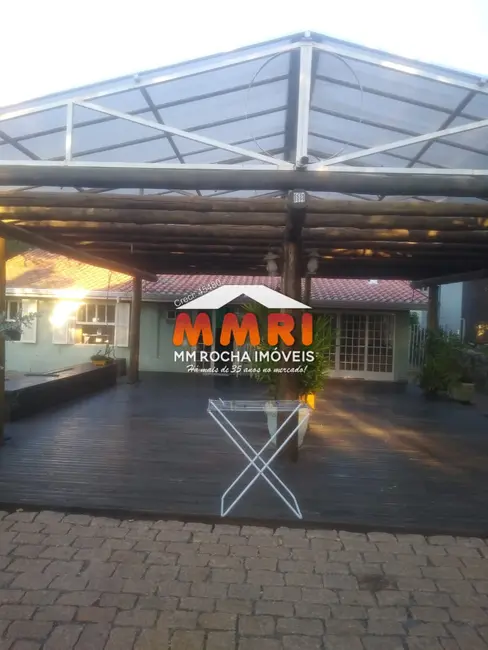 Foto 6 de Chácara com 3 quartos à venda, 400m2 em Aracoiaba Da Serra - SP