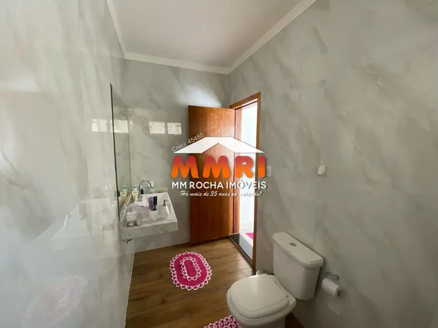 Casa com 2 quartos à venda, 150m2 em Jardim J S Carvalho, Sorocaba - SP - imagem 8 Foto 8 de Casa com 2 quartos à venda, 150m2 em Jardim J S Carvalho, Sorocaba - SP