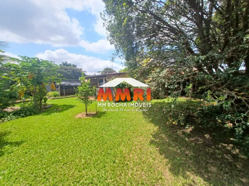 Foto 1 de Terreno / Lote com 1 quarto à venda, 50m2 em Aracoiaba Da Serra - SP