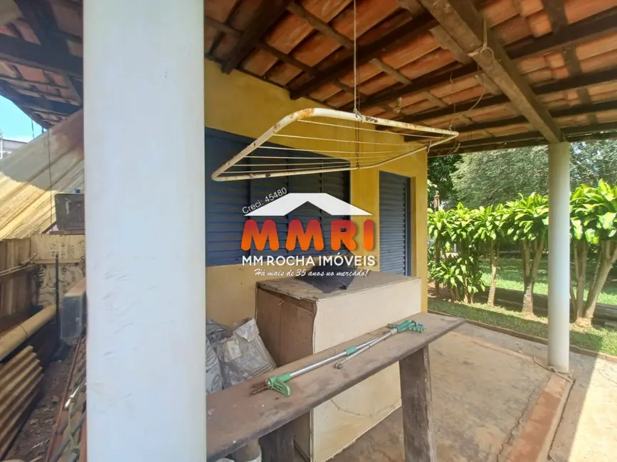 Foto 6 de Terreno / Lote com 1 quarto à venda, 50m2 em Aracoiaba Da Serra - SP