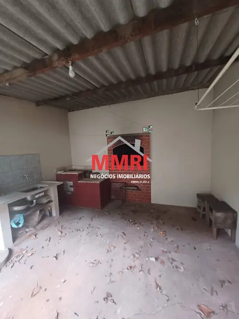 Foto 2 de Casa com 2 quartos à venda, 200m2 em Centro, Aracoiaba Da Serra - SP