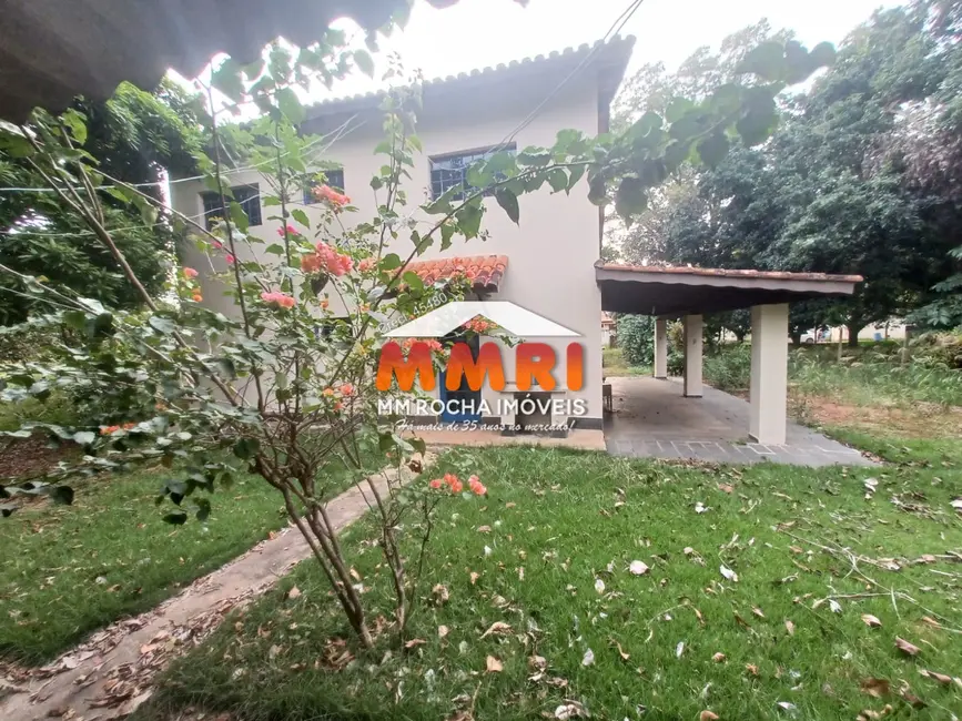 Foto 3 de Casa com 2 quartos à venda, 200m2 em Centro, Aracoiaba Da Serra - SP