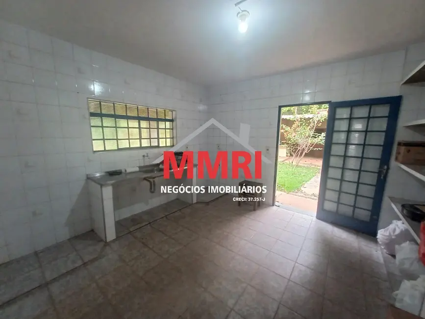 Foto 9 de Casa com 2 quartos à venda, 200m2 em Centro, Aracoiaba Da Serra - SP