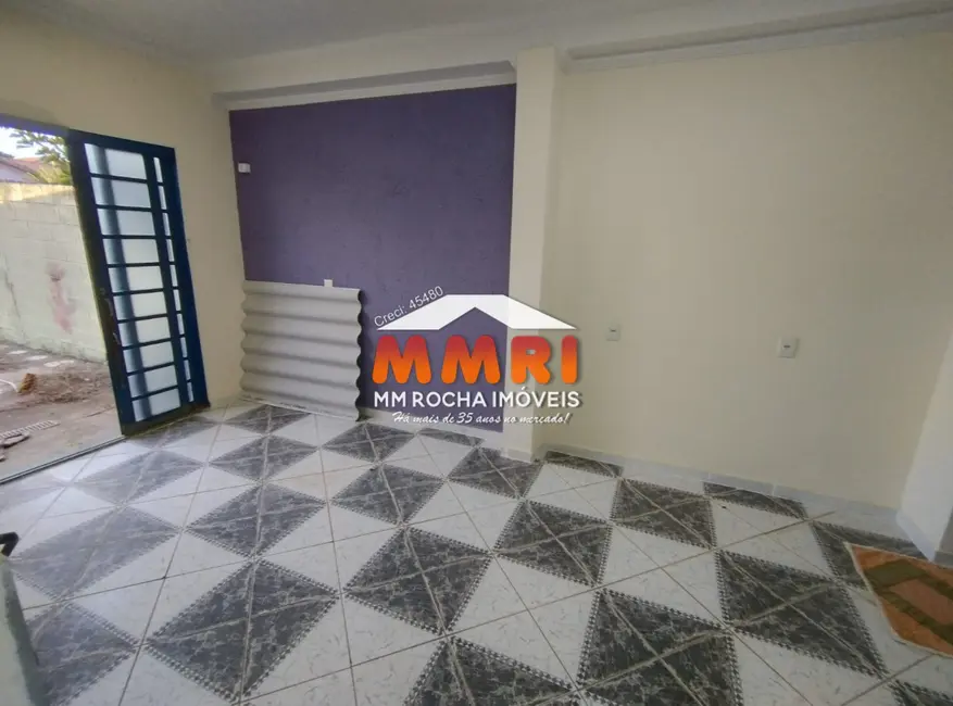 Chácara com 2 quartos à venda em Aracoiaba Da Serra - SP - imagem 8 Foto 8 de Chácara com 2 quartos à venda em Aracoiaba Da Serra - SP