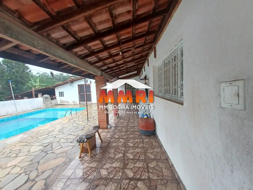 Foto 8 de Chácara com 4 quartos à venda, 600m2 em Aracoiaba Da Serra - SP