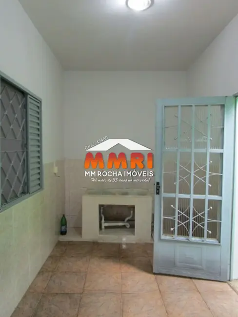 Foto 5 de Casa com 3 quartos à venda, 100m2 em Itarare - SP