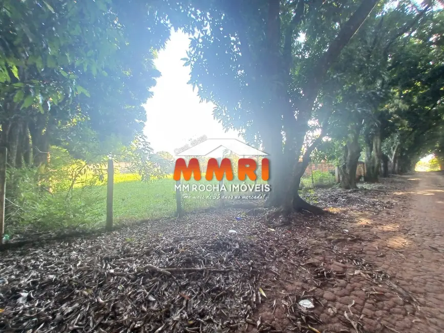 Foto 3 de Terreno / Lote à venda, 1530m2 em Aracoiaba Da Serra - SP