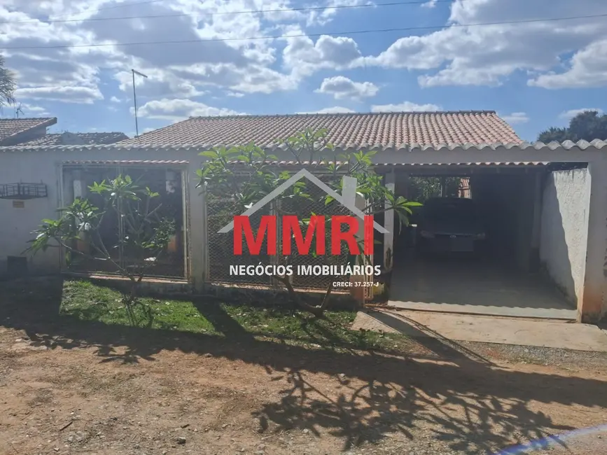Foto 1 de Chácara com 2 quartos à venda, 200m2 em Aracoiaba Da Serra - SP