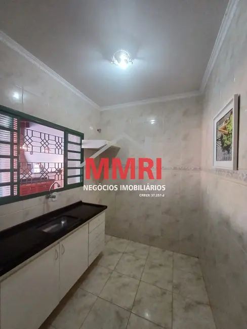 Chácara com 2 quartos à venda, 300m2 em Aracoiaba Da Serra - SP - imagem 4 Foto 4 de Chácara com 2 quartos à venda, 300m2 em Aracoiaba Da Serra - SP