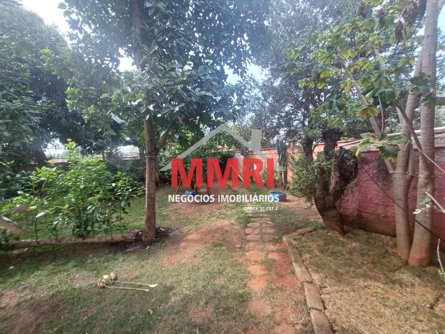 Foto 2 de Chácara com 3 quartos à venda, 450m2 em Aracoiaba Da Serra - SP