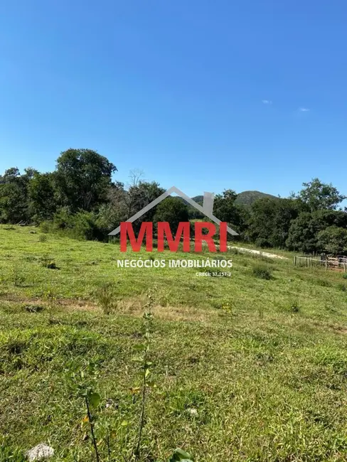 Foto 2 de Fazenda / Haras com 1 quarto à venda em Paracatu - MG