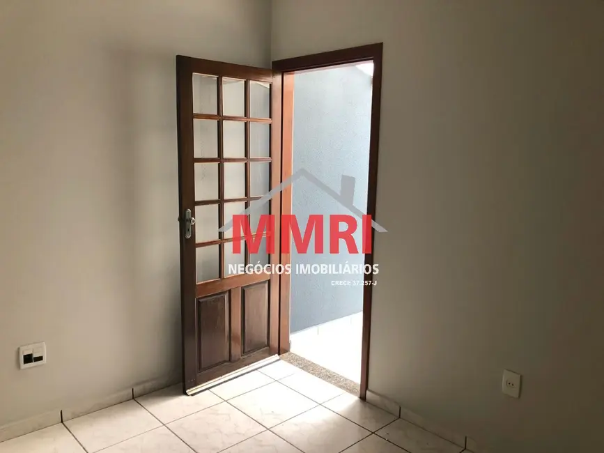 Casa com 3 quartos à venda, 107m2 em Cidade Jardim, Sorocaba - SP - imagem 2 Foto 2 de Casa com 3 quartos à venda, 107m2 em Cidade Jardim, Sorocaba - SP