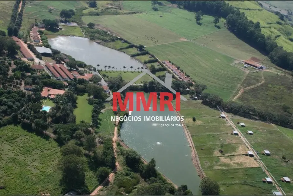Foto 2 de Fazenda / Haras com 1 quarto à venda, 474m2 em Vargem Grande Do Sul - SP