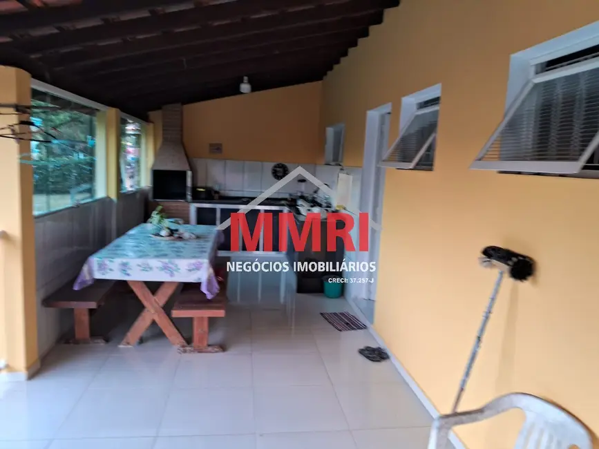 Foto 7 de Chácara com 3 quartos à venda e para alugar, 180m2 em Aracoiaba Da Serra - SP