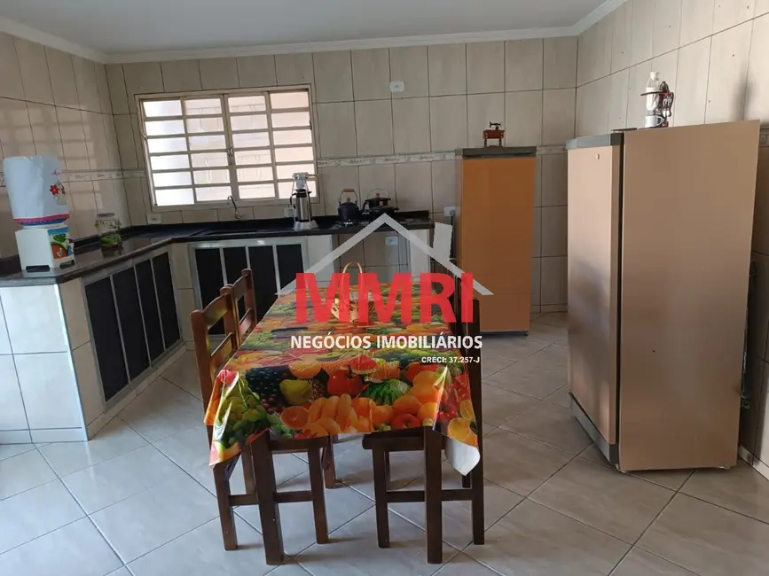Foto 7 de Casa com 4 quartos à venda, 250m2 em Salto De Pirapora - SP