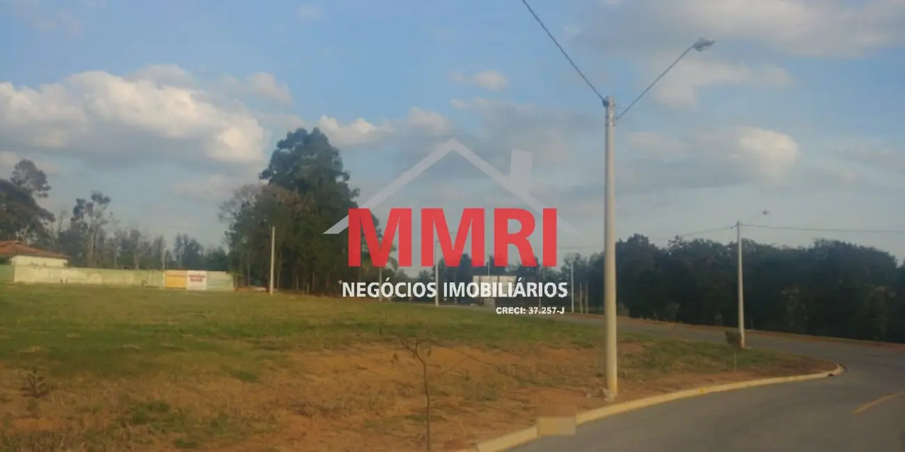 Foto 1 de Terreno / Lote à venda, 200m2 em Capela Do Alto - SP