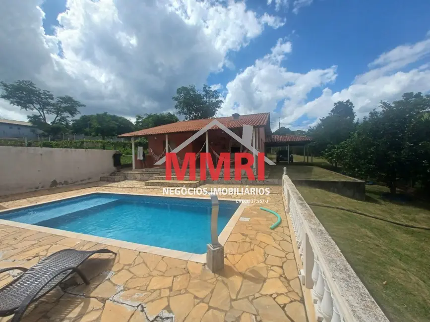 Foto 1 de Chácara com 3 quartos à venda, 186m2 em Aracoiaba Da Serra - SP