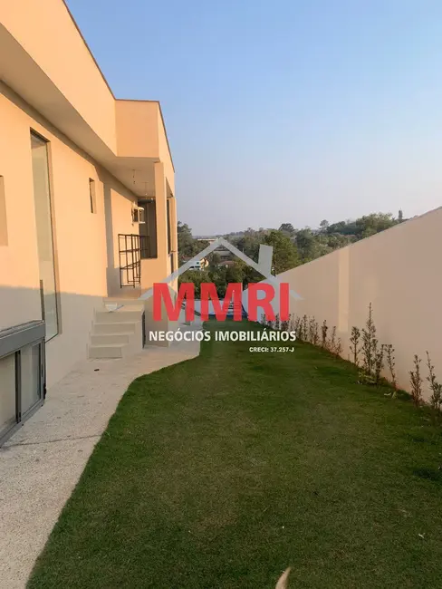 Foto 3 de Chácara com 4 quartos à venda, 360m2 em Aracoiaba Da Serra - SP