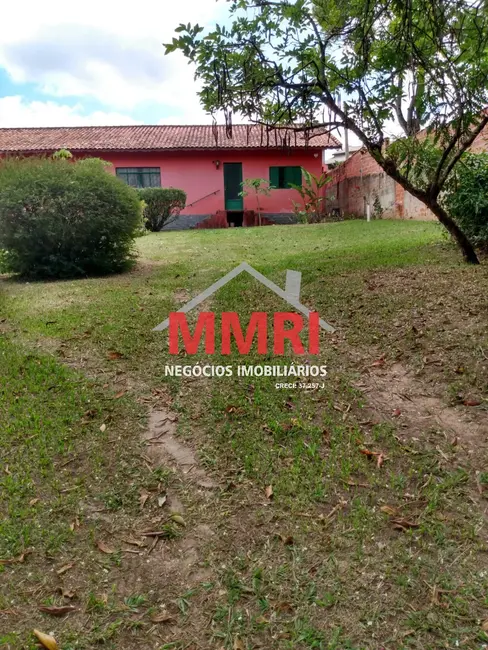 Chácara com 3 quartos à venda, 300m2 em Sarapui - SP - imagem 5 Foto 5 de Chácara com 3 quartos à venda, 300m2 em Sarapui - SP