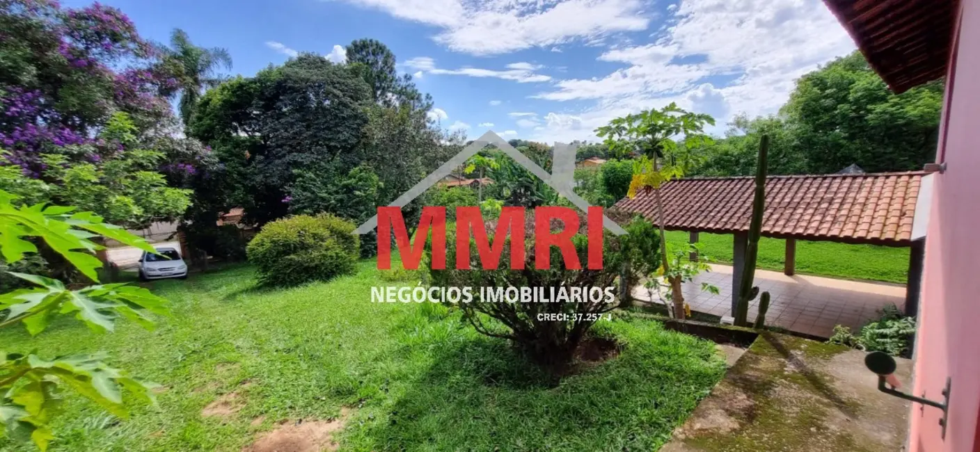 Chácara com 3 quartos à venda, 300m2 em Sarapui - SP - imagem 6 Foto 6 de Chácara com 3 quartos à venda, 300m2 em Sarapui - SP