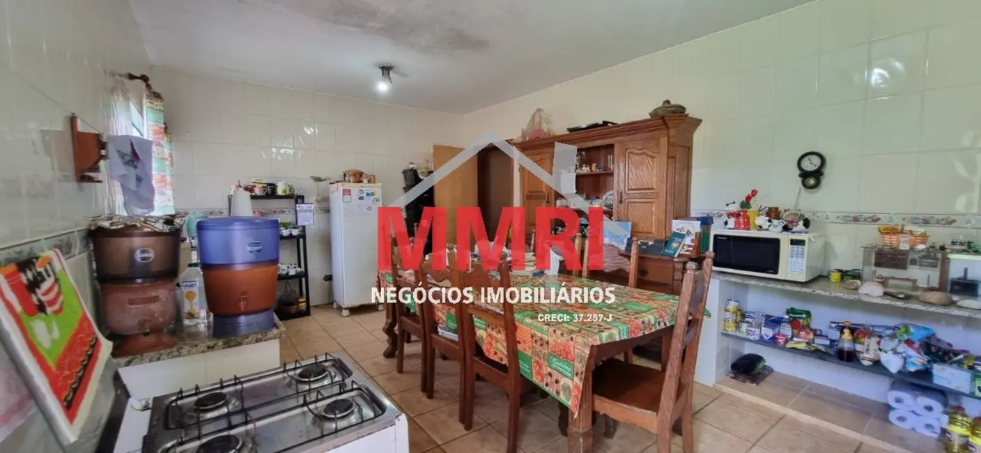 Chácara com 3 quartos à venda, 300m2 em Sarapui - SP - imagem 7 Foto 7 de Chácara com 3 quartos à venda, 300m2 em Sarapui - SP