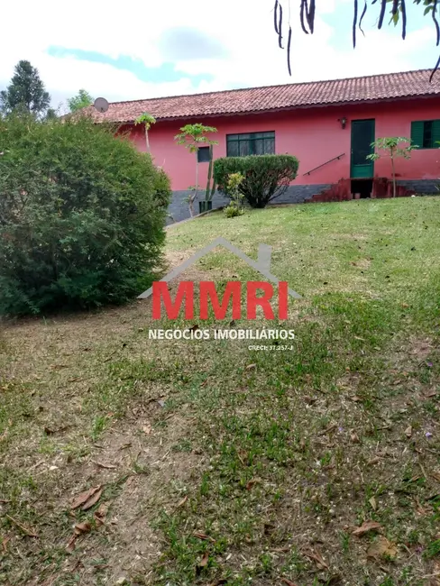 Chácara com 3 quartos à venda, 300m2 em Sarapui - SP - imagem 4 Foto 4 de Chácara com 3 quartos à venda, 300m2 em Sarapui - SP