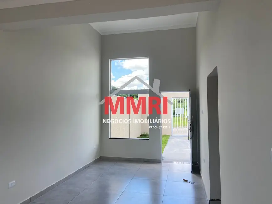 Foto 2 de Casa com 2 quartos à venda, 58m2 em Aracoiaba Da Serra - SP