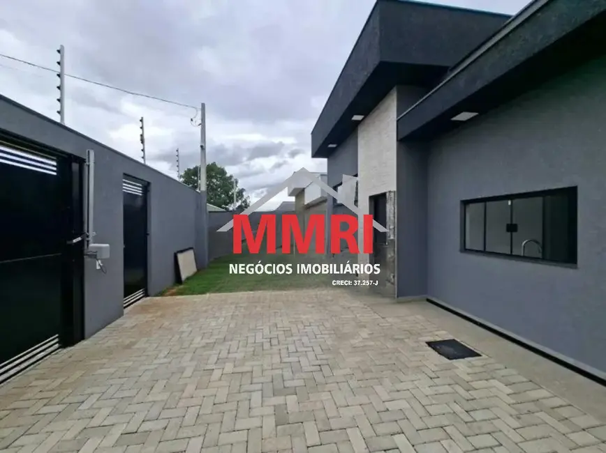 Foto 6 de Casa com 3 quartos à venda, 134m2 em Aracoiaba Da Serra - SP