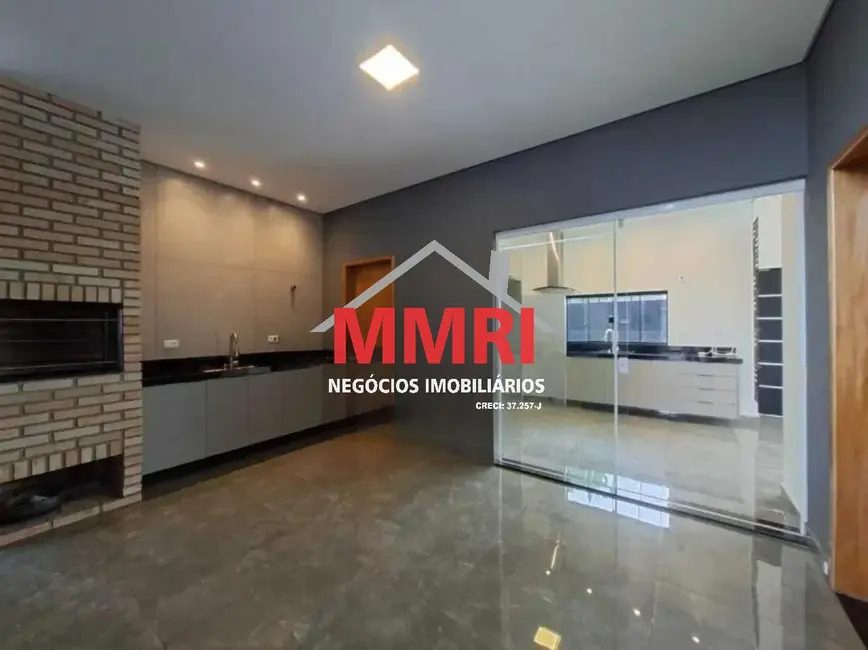 Foto 4 de Casa com 3 quartos à venda, 134m2 em Aracoiaba Da Serra - SP