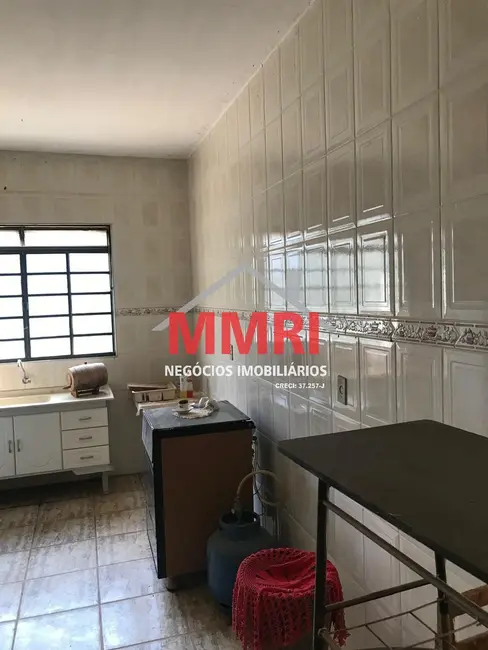 Chácara à venda, 150m2 em Aracoiaba Da Serra - SP - imagem 8 Foto 8 de Chácara à venda, 150m2 em Aracoiaba Da Serra - SP