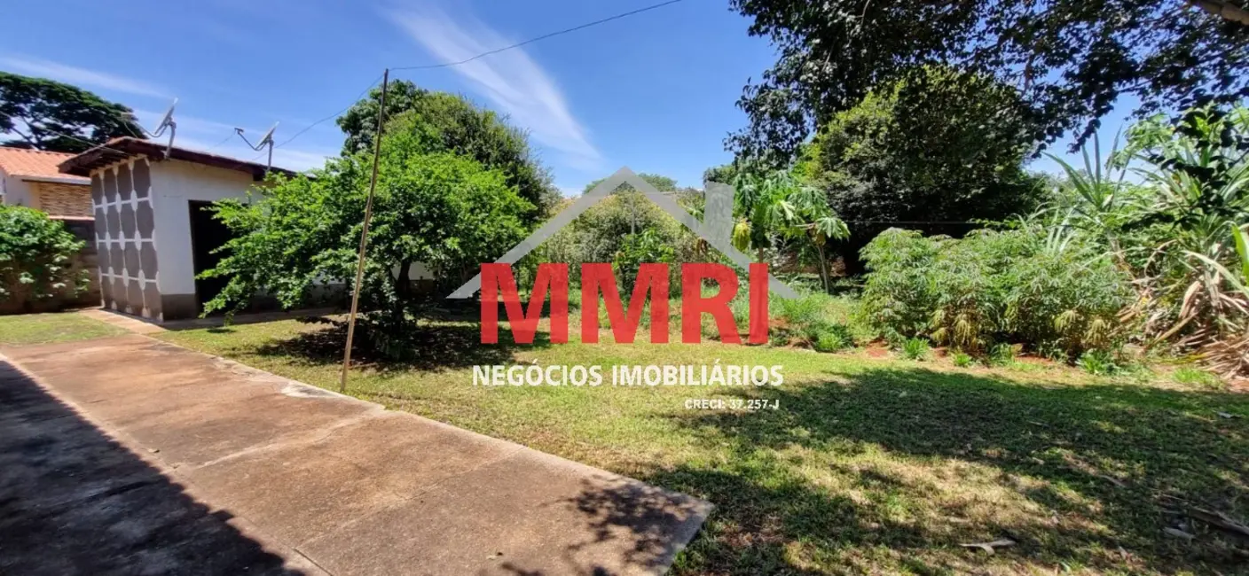 Foto 2 de Chácara com 3 quartos à venda, 220m2 em Aracoiaba Da Serra - SP