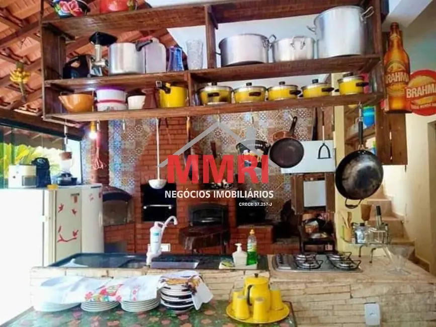 Foto 9 de Chácara à venda em Mairinque - SP