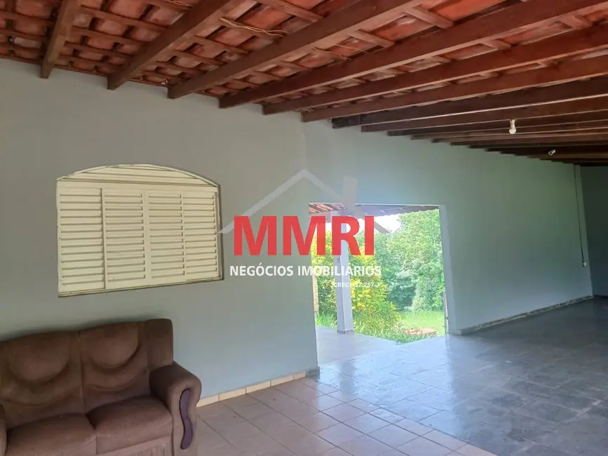 Foto 2 de Chácara com 2 quartos para alugar, 80m2 em Aracoiaba Da Serra - SP