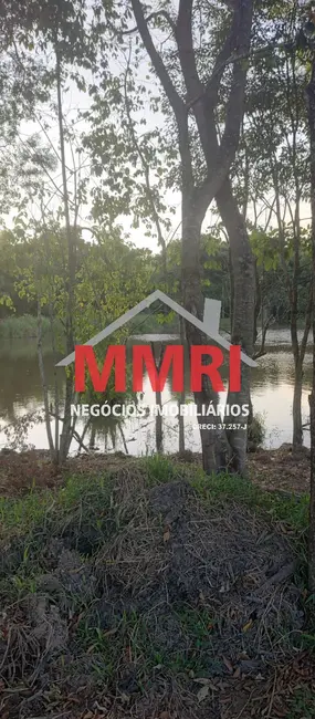 Foto 1 de Terreno / Lote à venda, 1826m2 em Capela Do Alto - SP